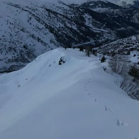 Location * Valmeinier
